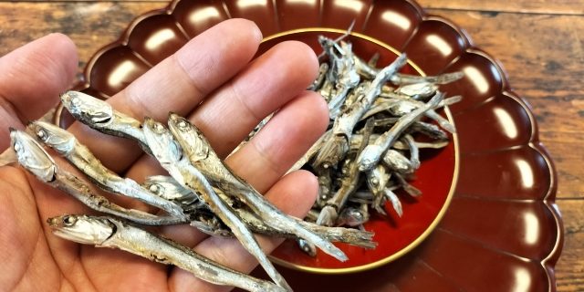 二段階乾燥で仕上げた笠浦食品の煮干し（香りと旨味を凝縮）